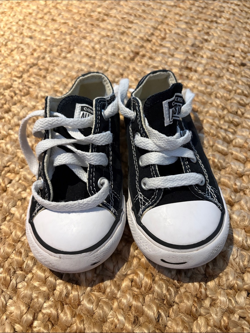 Converse Kids Low Top Sneakers - Black & White
